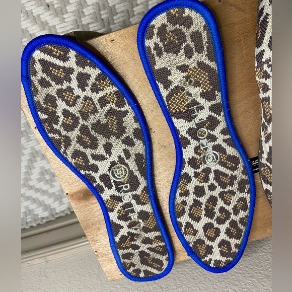 Rothy's Loafer Retired Mocha Spot Animal Leopard
Print Round Toe Flat Loafers - Picture 6 of 12